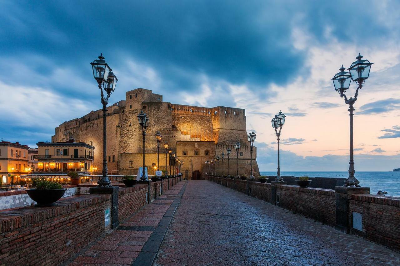 House Tribunali Naples Exterior photo